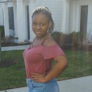 Meet your Posher, Jasmine